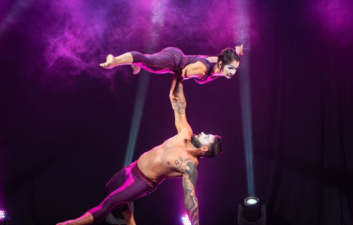 Espetáculo Circus Experience celebra 10 anos do Teatro J Safra com experiência inesquecível