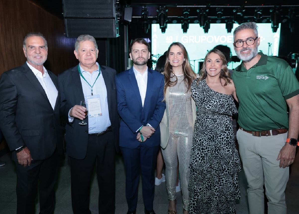 Grupo Voetur comemora 40 anos com festa para mais de 800 convidados na ABAV Expo