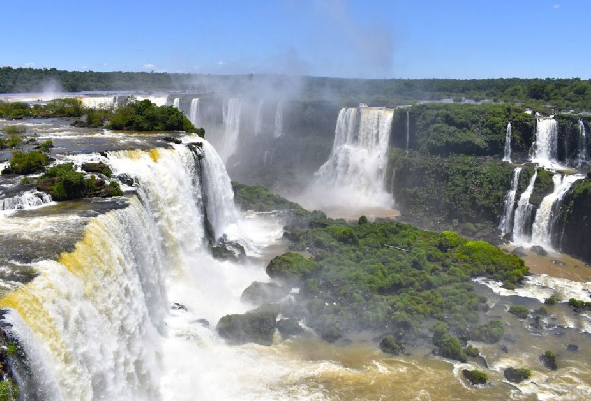 Feriadão com horário ampliado no Parque Nacional do Iguaçu