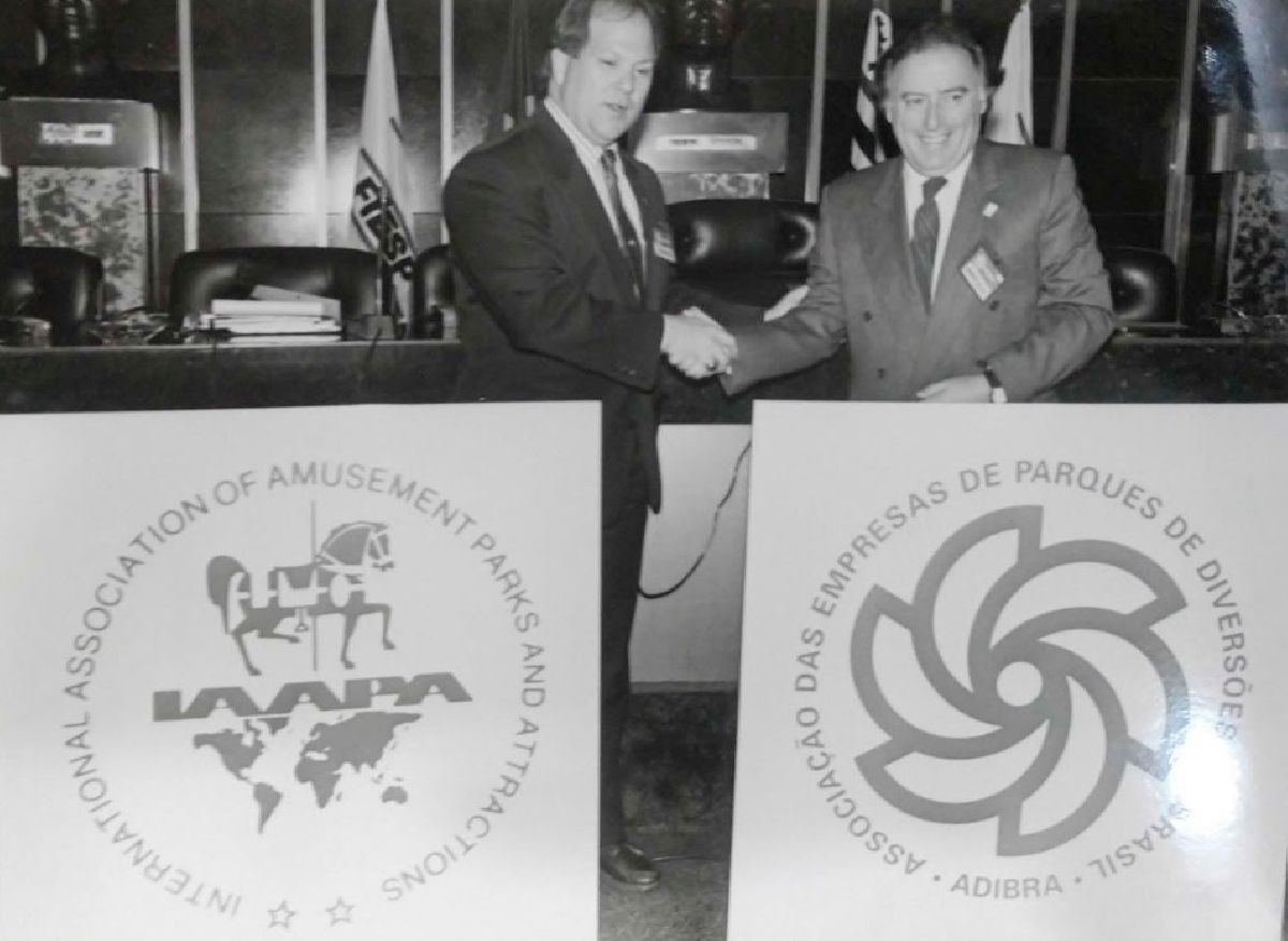 Setor de parques brasileiros comemora os 35 anos da ADIBRA com evento histórico em São Paulo